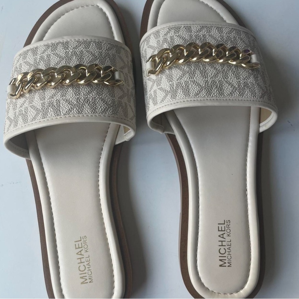 size 8 women brand new michael kors sandals!